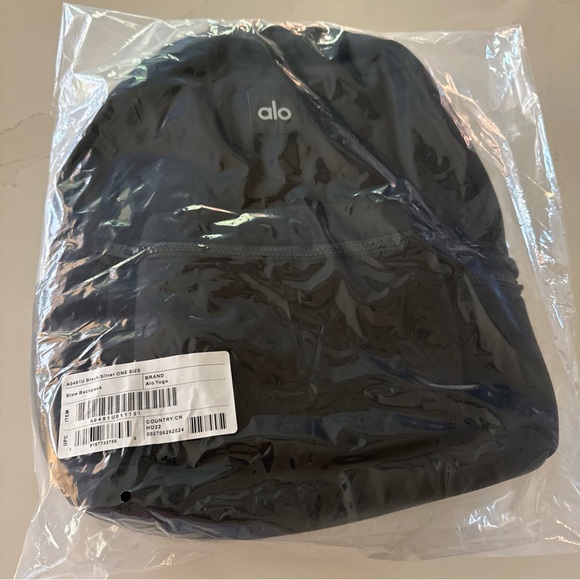 🎒BNWT ALO Yoga Stow Neoprene Backpack Col:black with pouch $328 - Picture 12 of 13
